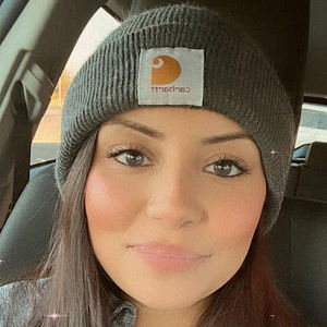 Meet your Posher, Cindy